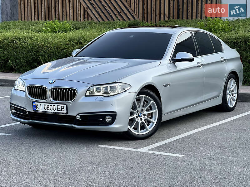 Bmw 5 series (2015)