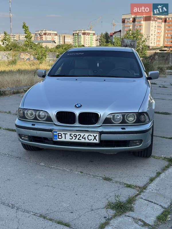 Bmw 5 series (1999)