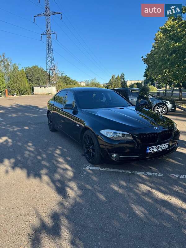 Bmw 5 series (2012)