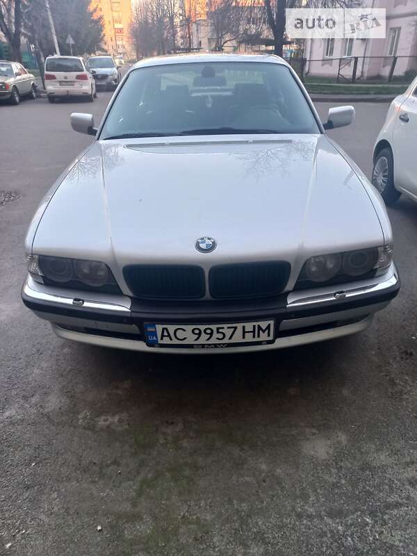 Bmw 730d (2001)