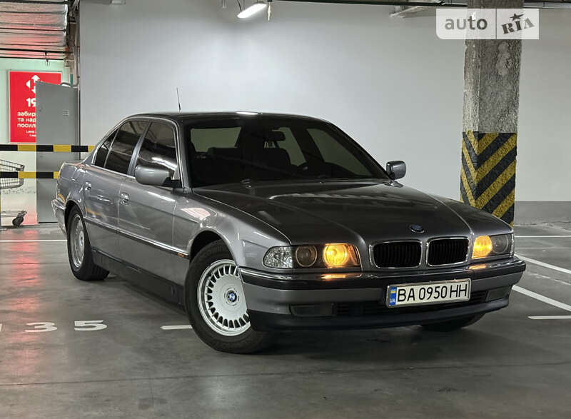 Bmw 730i (1994)