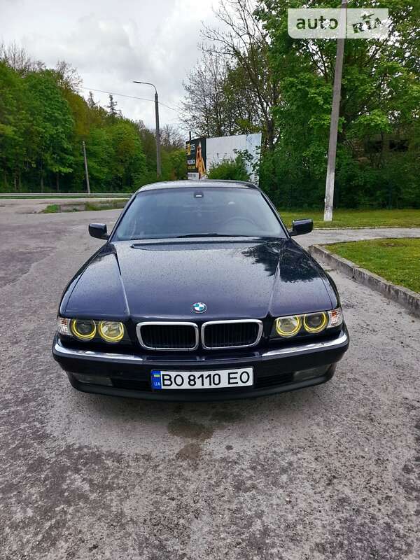 Bmw 730d (2000)