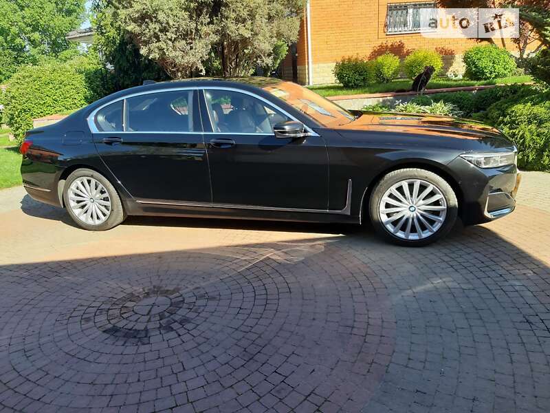 Bmw 7 series (2020)