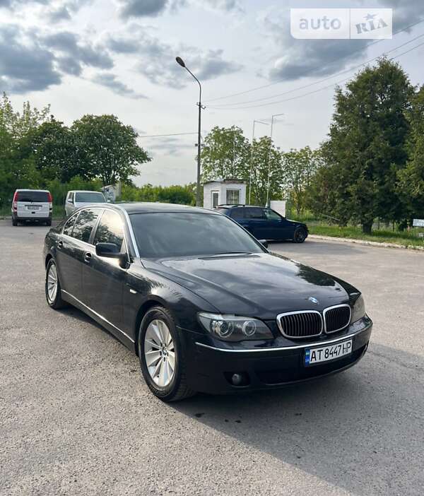 Bmw 730i (2006)