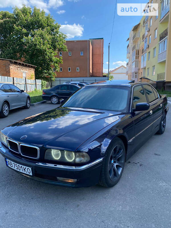 Bmw 7 series (1995)
