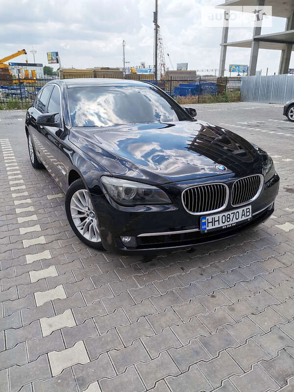 Bmw 730d (2010)