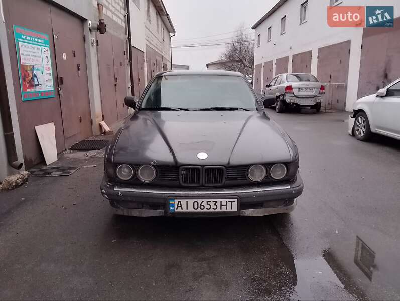 Bmw 7 series (1992)