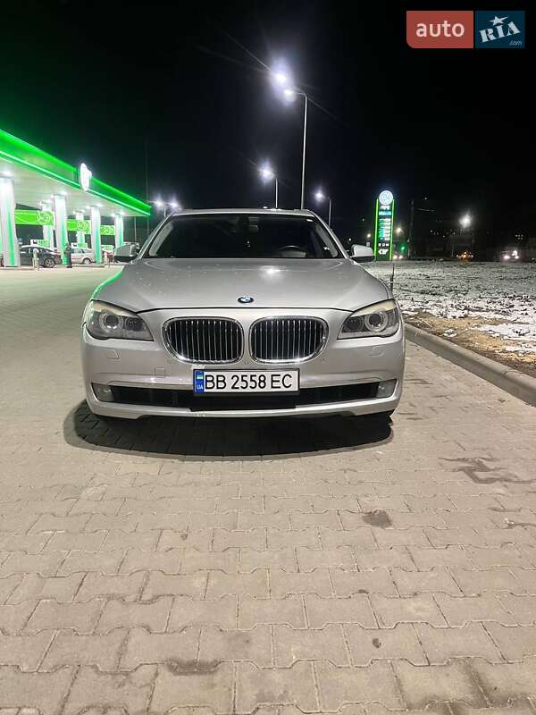 Bmw 7 series (2010)