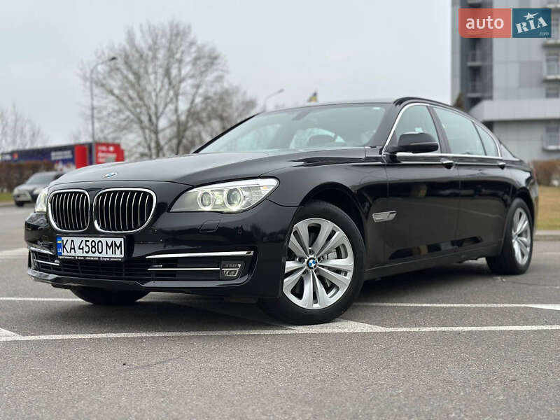 Bmw 7 series (2015)