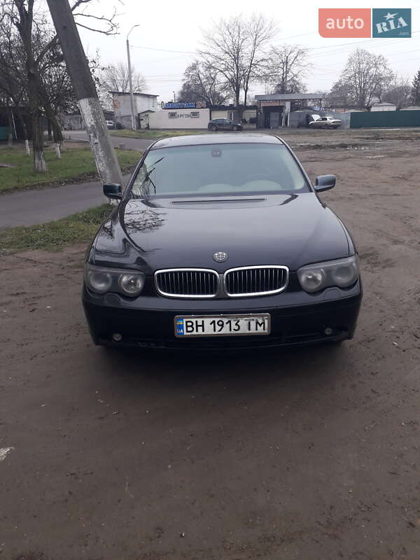 Bmw 7 series (2002)