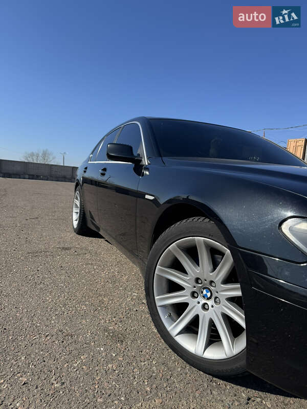 Bmw 7 series (2004)