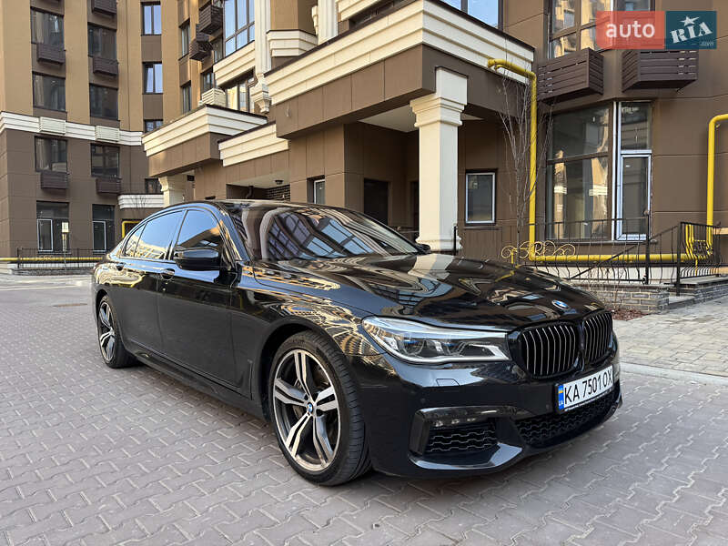 Bmw 7 series (2015)