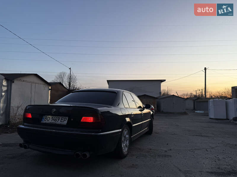 Bmw 7 series (1996)