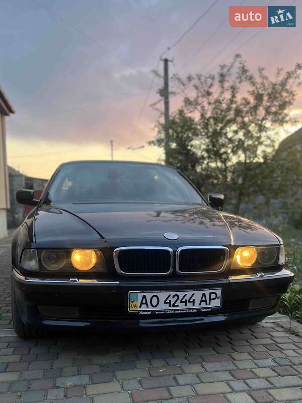 Bmw 7 series (1994)