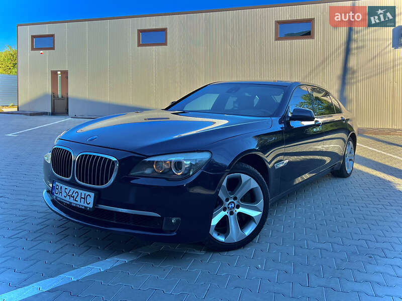 Bmw 7 series (2010)