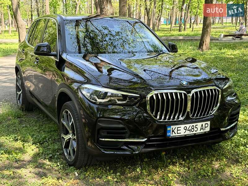 Bmw X5 (2022)