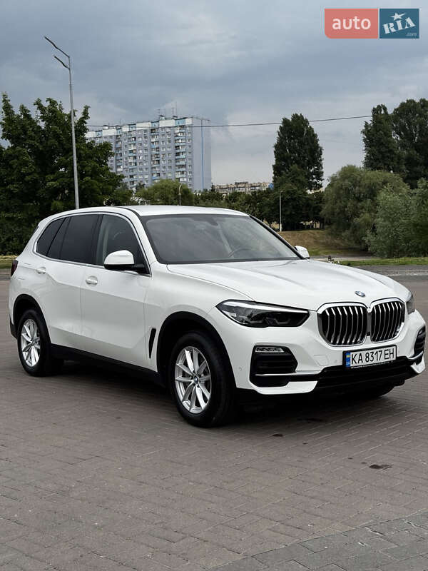 Bmw X5 (2021)