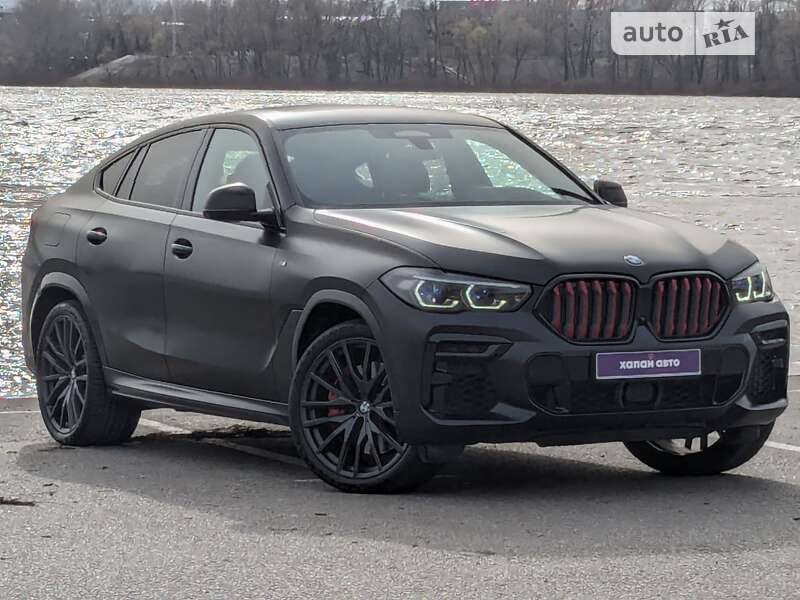 Bmw X6 (2021)