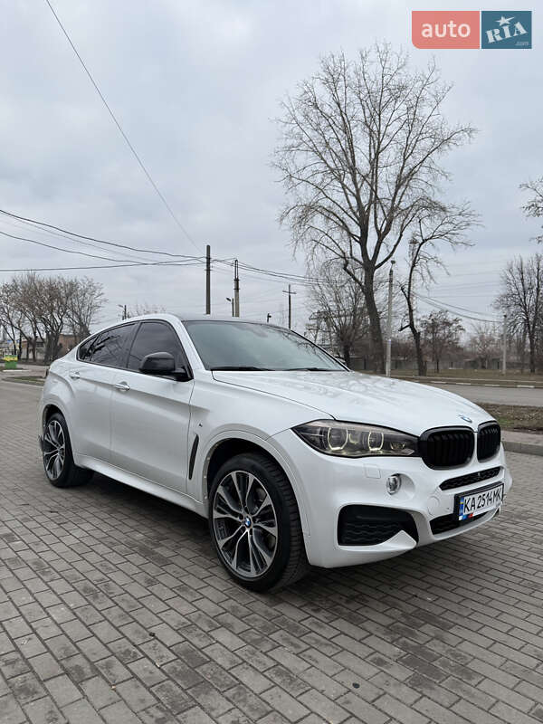 Bmw X6 (2015)