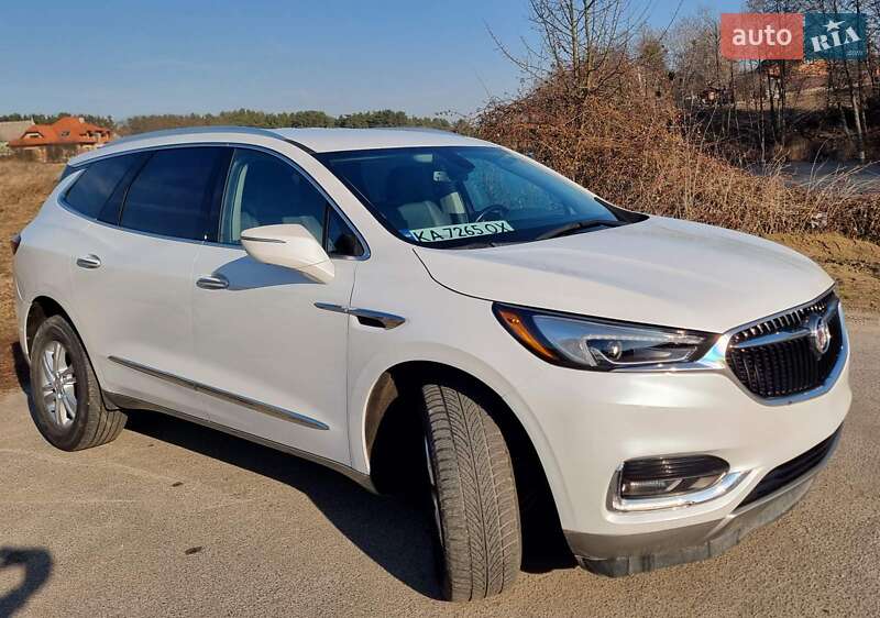 Buick Enclave (2020)