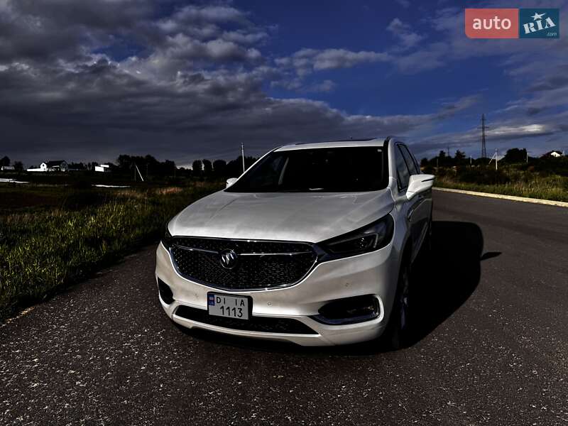 Buick Enclave (2021)