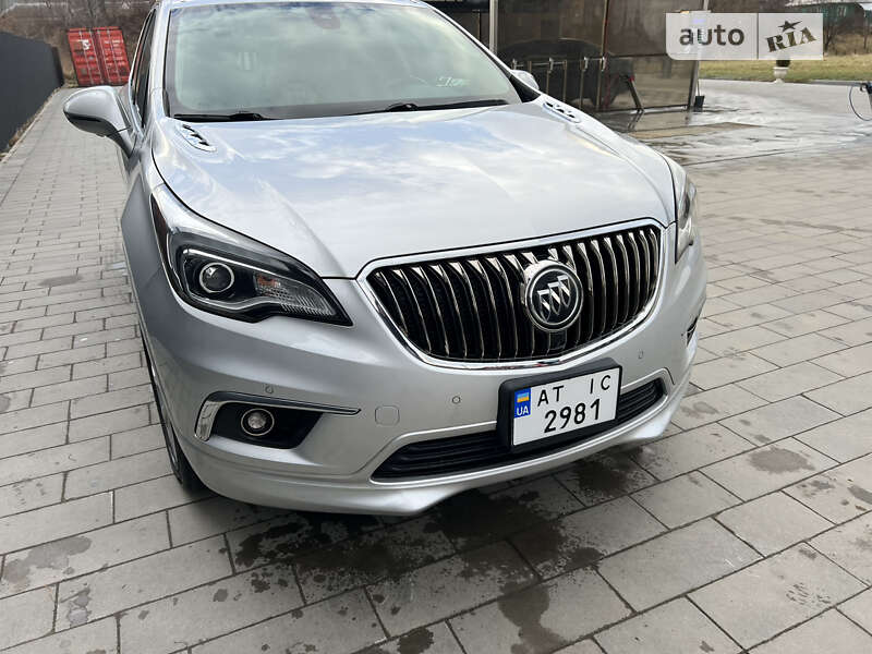 Buick Envision (2016)