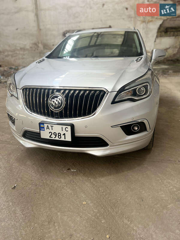 Buick Envision (2016)