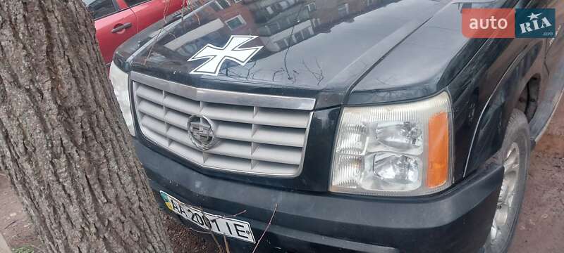 Cadillac Escalade (2001)