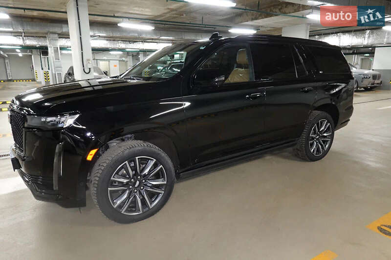 Cadillac Escalade (2022)