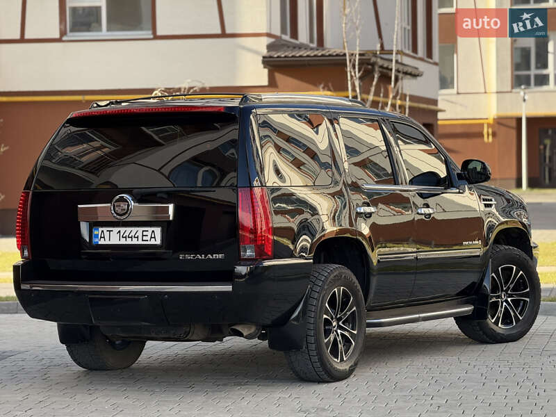 Cadillac Escalade (2007)