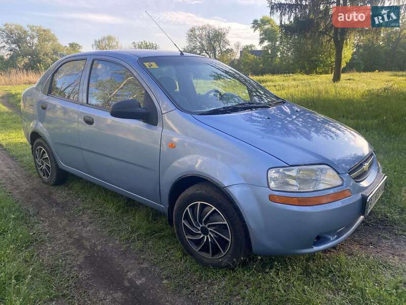 Chevrolet Aveo (2004)