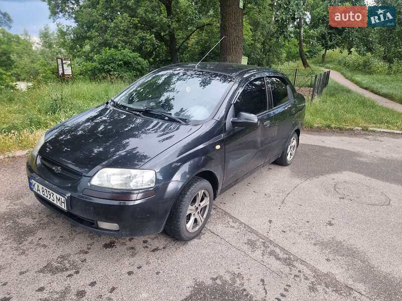 Chevrolet Aveo (2005)
