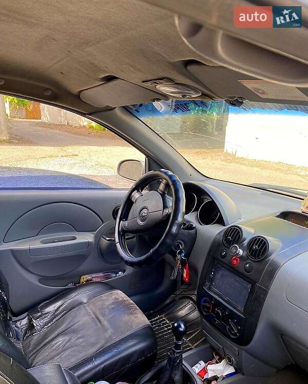 Chevrolet Aveo (2004)