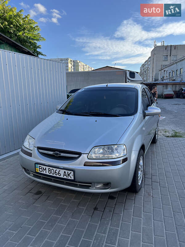 Chevrolet Aveo (2004)