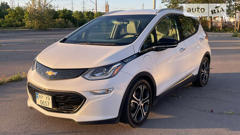 Chevrolet Bolt ev (2016)
