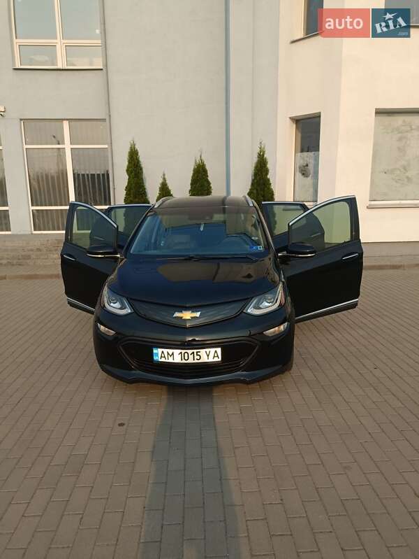 Chevrolet Bolt ev (2017)