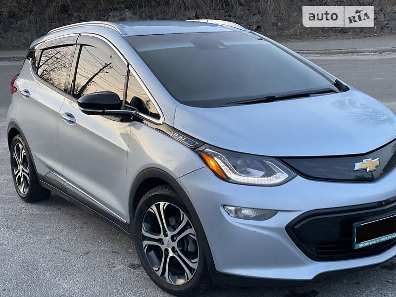 Chevrolet Bolt ev (2017)