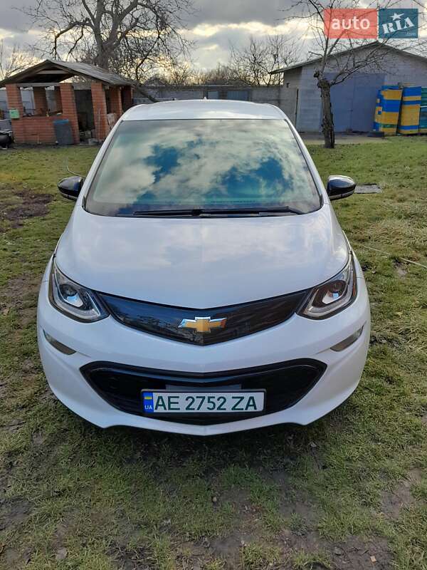 Chevrolet Bolt ev (2017)