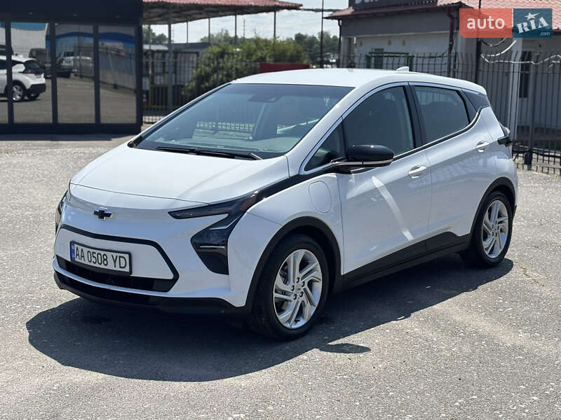 Chevrolet Bolt ev (2023)