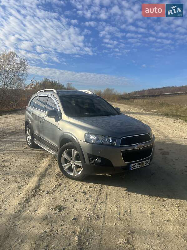 Chevrolet Captiva (2012)