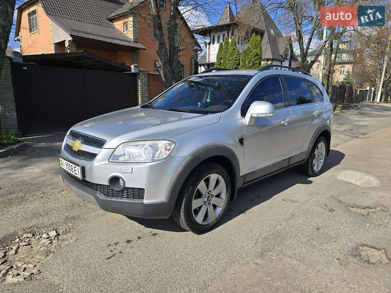 Chevrolet Captiva (2010)