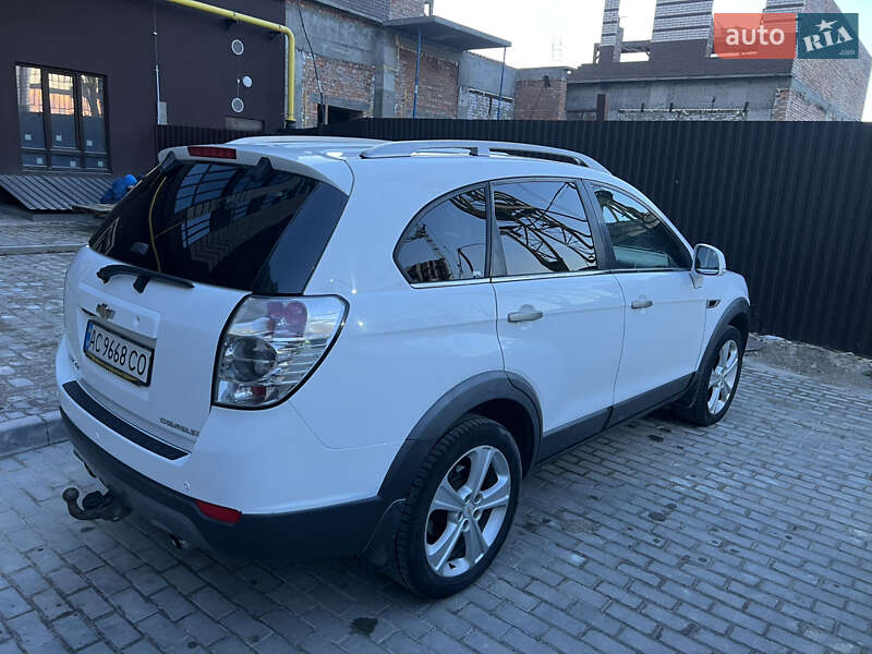 Chevrolet Captiva (2012)