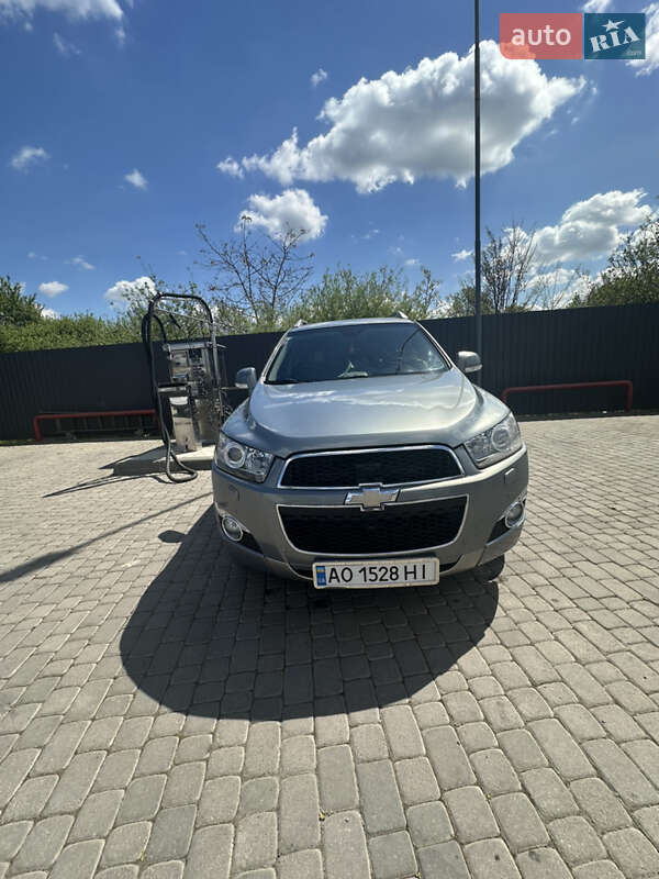 Chevrolet Captiva (2011)