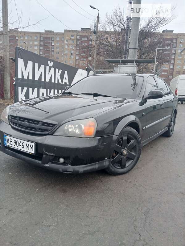 Chevrolet Evanda (2005)