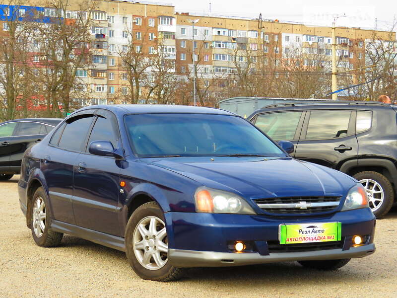 Chevrolet Evanda (2004)