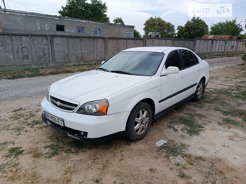 Chevrolet Evanda (2004)
