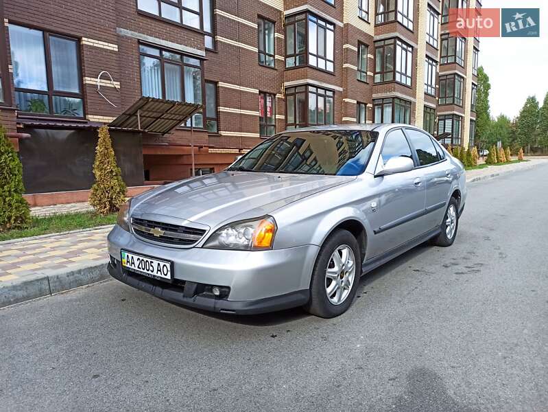 Chevrolet Evanda (2005)