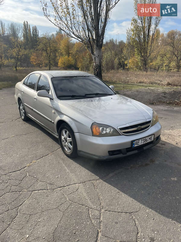 Chevrolet Evanda (2005)