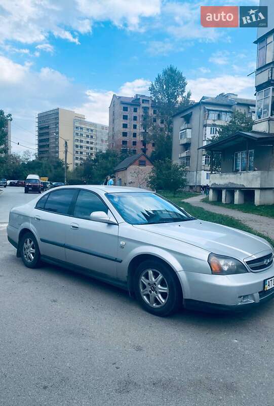 Chevrolet Evanda (2005)