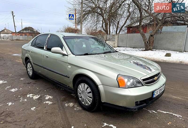 Chevrolet Evanda (2005)